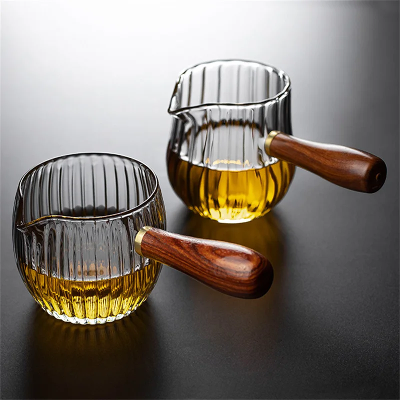 Japanese Side Wooden Handle High Borosilicate Stripe Glass Tea Dispenser Fair Cup Chahai Kung Fu Tea Ceremony Tea Set