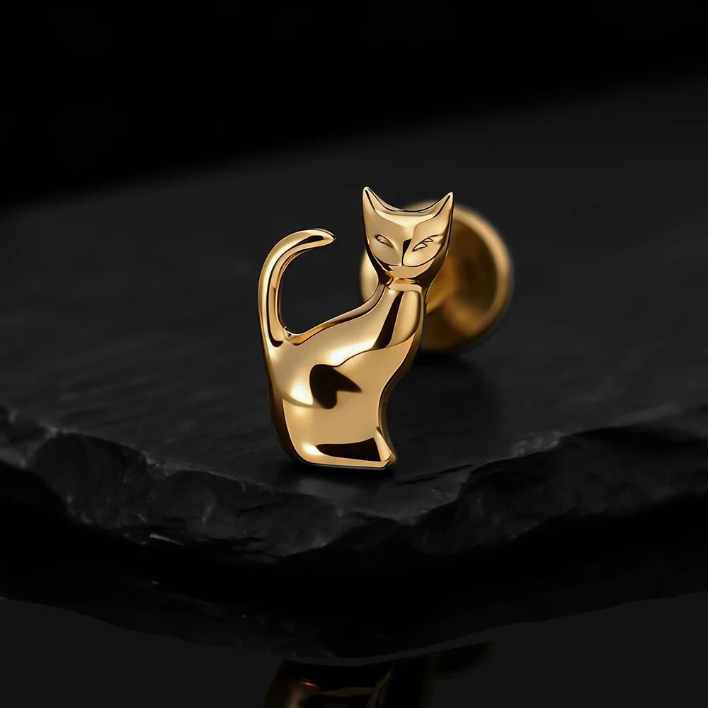 Right Grand ASTM F136 Titanium Black Cat Cartilage Earring 16G Gothic Halloween Helix Tragus Stud Piercing Jewelry