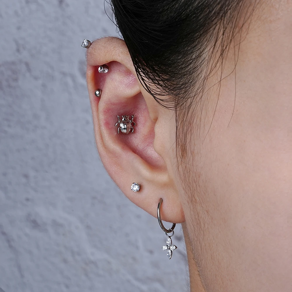 Right Grand ASTM F136 Titanium Cubic Zirconia Four-Point Star Pendant Charm for Ear Lobe Dangle Hoop Huggie Earrings