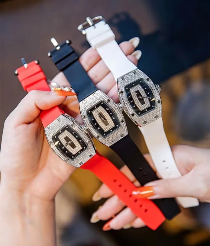 New Fashion Luxury Tonneau Watches For Woman Crystal Silicone Jelly Quartz Watch Students Gifts Reloj Mujer Ladies Wristwatches