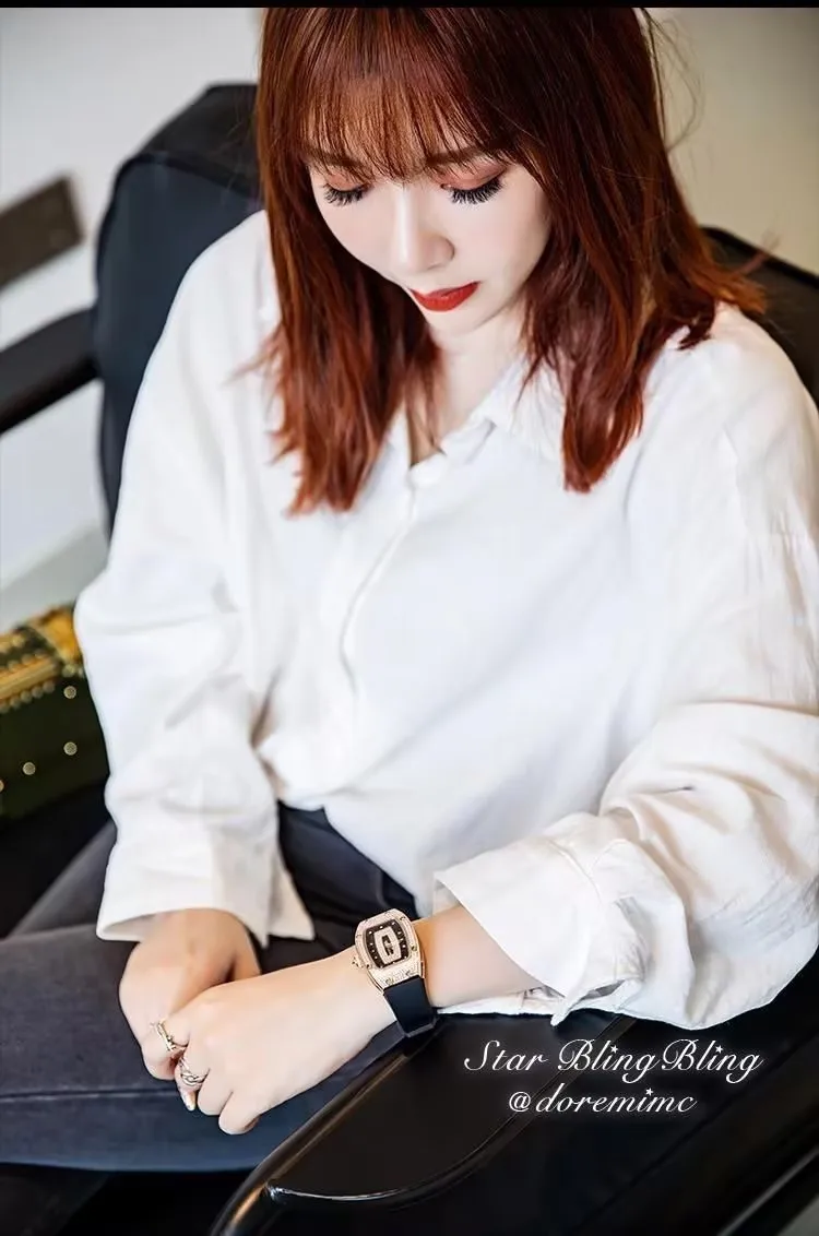 New Fashion Luxury Tonneau Watches For Woman Crystal Silicone Jelly Quartz Watch Students Gifts Reloj Mujer Ladies Wristwatches