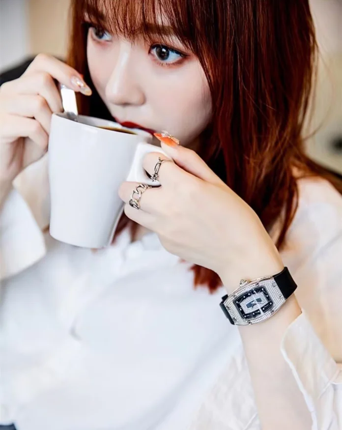 New Fashion Luxury Tonneau Watches For Woman Crystal Silicone Jelly Quartz Watch Students Gifts Reloj Mujer Ladies Wristwatches