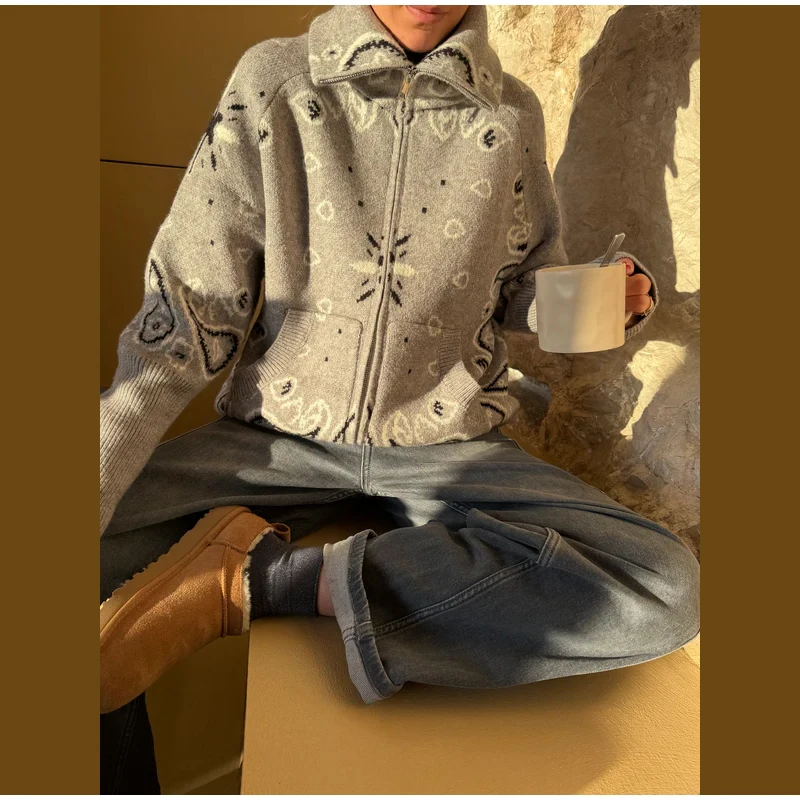 Vintage Paisley Jacquard Women's Cardigan Autumn Stand Neck Zip-up Knit Sweater Lady New Casual Elegant Winter Clothes 2026
