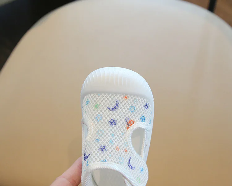 Summer Kids Mesh Breathable Shoes Baby Anti-collision Soft Sole First Walker Unisex Lightweight Velcro Casual Sandals