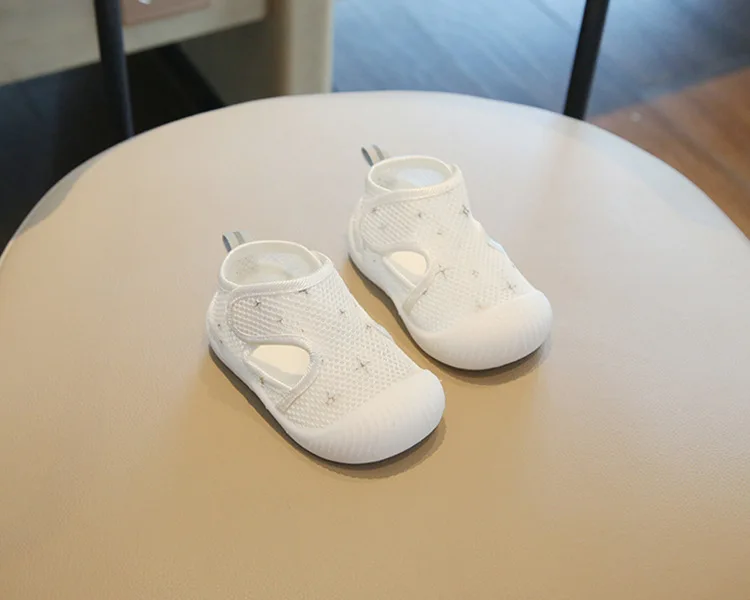 Summer Kids Mesh Breathable Shoes Baby Anti-collision Soft Sole First Walker Unisex Lightweight Velcro Casual Sandals