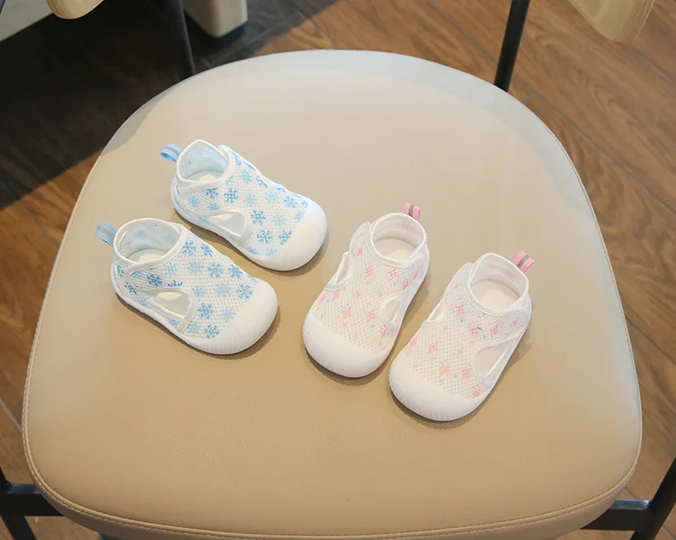Summer Kids Mesh Breathable Shoes Baby Anti-collision Soft Sole First Walker Unisex Lightweight Velcro Casual Sandals