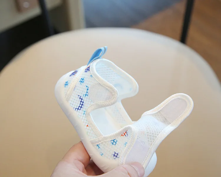 Summer Kids Mesh Breathable Shoes Baby Anti-collision Soft Sole First Walker Unisex Lightweight Velcro Casual Sandals