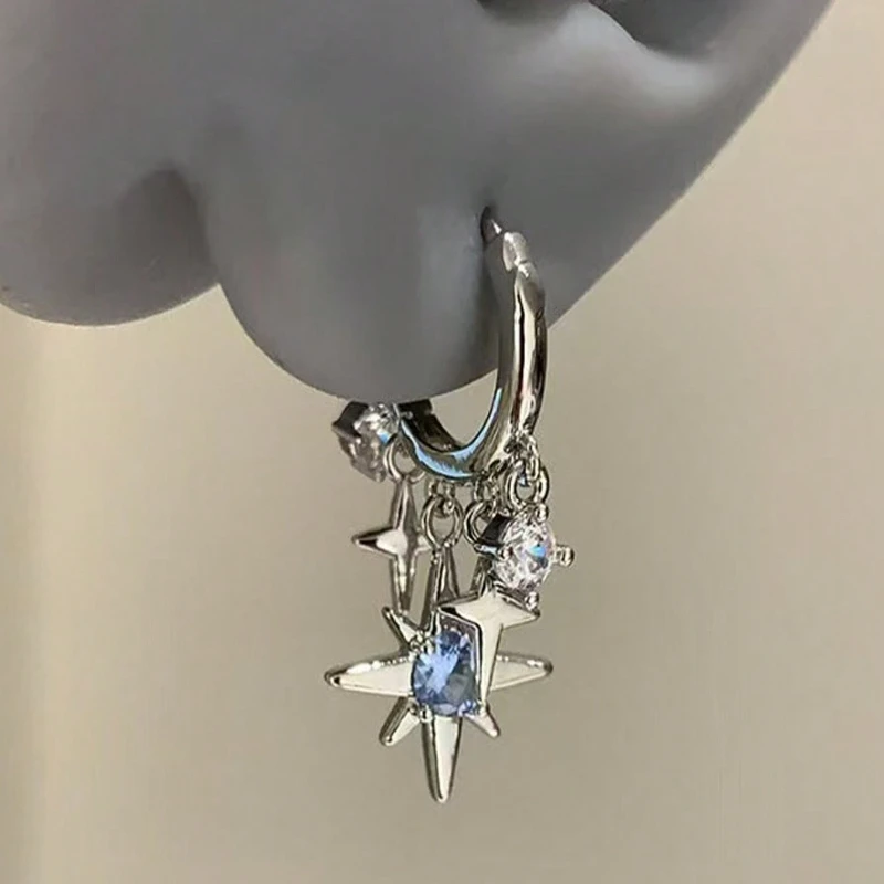 1 Pair Elegant and Fashionable Four-Pointed Star Earrings, Suitable for Women To Wear At Any Occasion