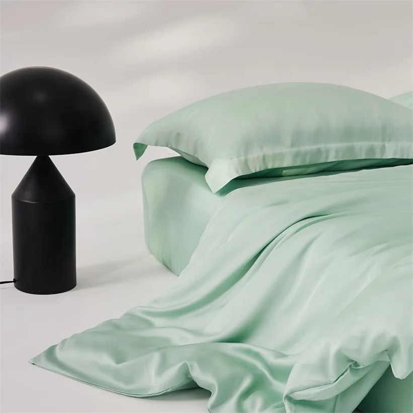 Luxury Mulberry Silk Duvet Cover 1 Piece, Ultra Soft Silk Quilt Cover, Double Queen King Size Bedding Blanket Cover with Zipper