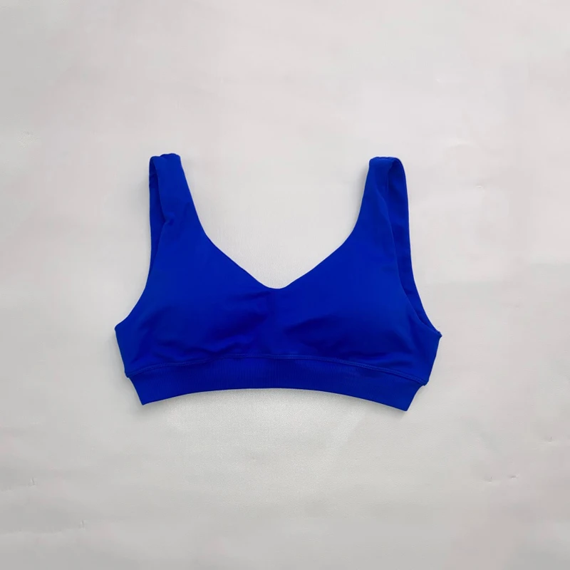 Women's Seamless Gym Set Scoop Backless Sports Bra V Neck Top with Scrunch Shorts Yoga Workout Outfit Fitness Clothing