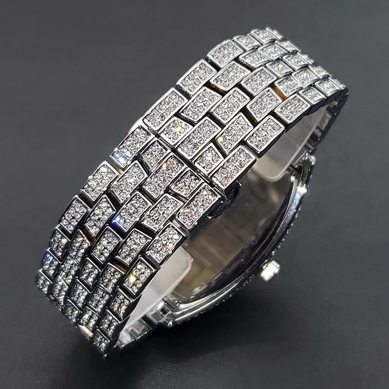 Luxury Men Crystal Watch Bling Iced-Out Tonneau Gold Watches Fashion Diamond Quartz Analog Clock With Stainless Steel Bracelet