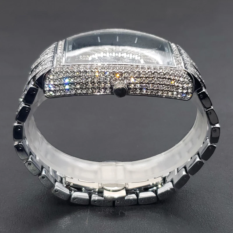 Luxury Men Crystal Watch Bling Iced-Out Tonneau Gold Watches Fashion Diamond Quartz Analog Clock With Stainless Steel Bracelet