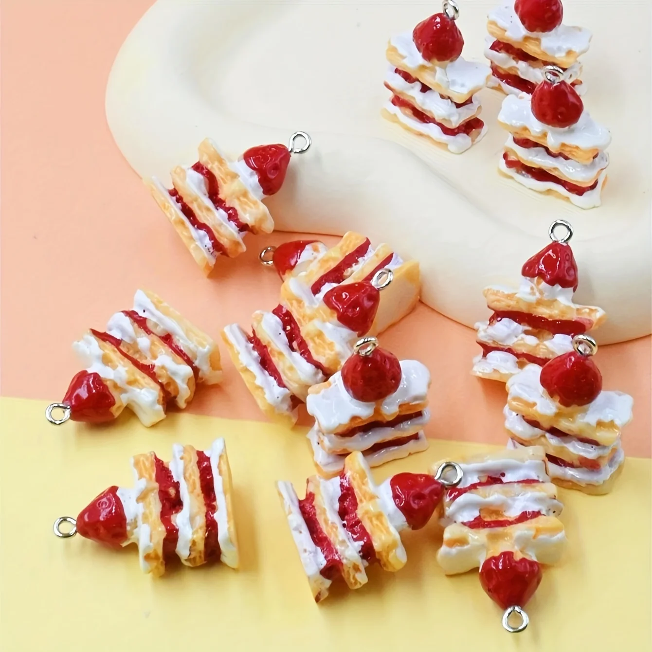 10pcs 3D Strawberry Cake Charms Cute Resin Pendants for Jewelry Making Handmade Earrings Bracelet Necklace Key Chain Accessories
