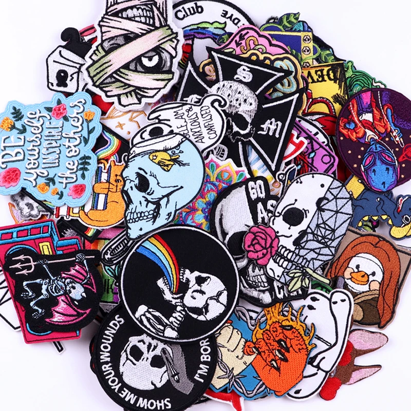 Wholesale Random Mixing Patch Set Punk Embroidered Patches For Clothes Jeans Badges Iron on Patches For Clothing Applique Badges