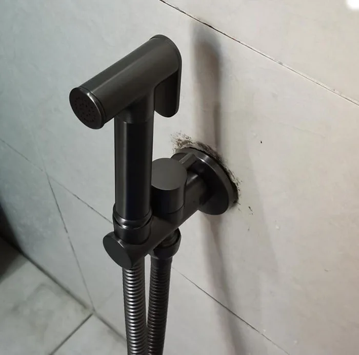 Brass Hand held black Bidet Shower set Perforating Toilet Jet Cleaner Portable brushed gold and gray Bidet Shower Head BD01