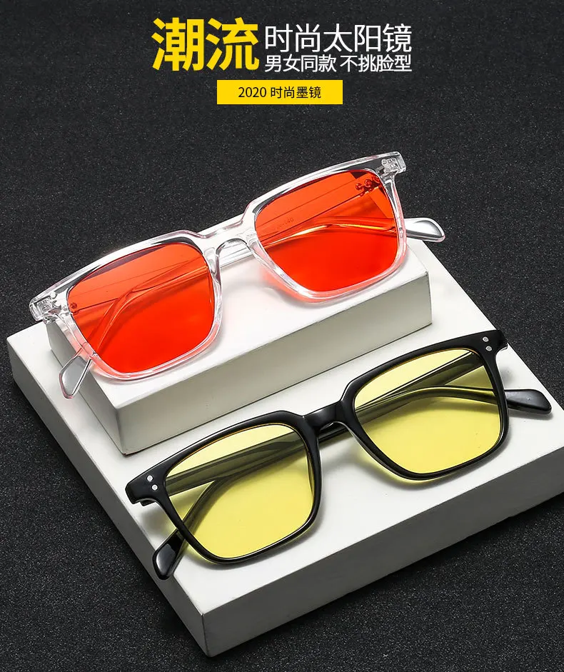 Retro Ultra light Rivets Square Sunglasses Women Fashion Brand Designer Rectangle Eyewear UV400 Men Sun Glasses