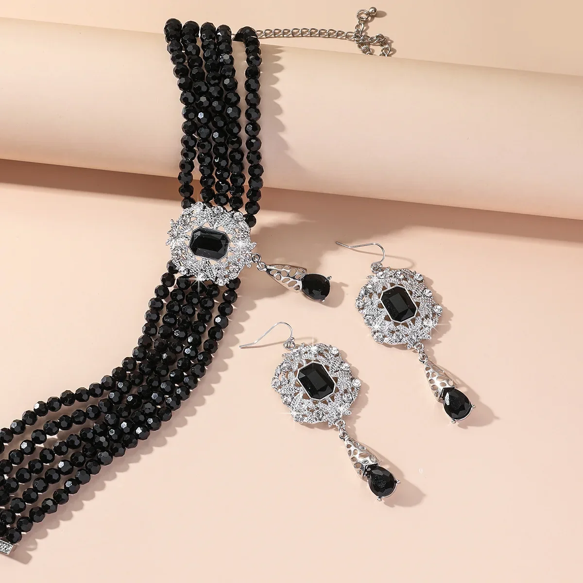 FYUAN Multilayer Green Red Blue Black Crystal Necklace Geometric Hollow Alloy Earrings For Women Weddings Banquet Jewelry Sets