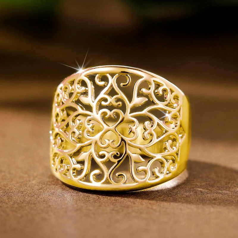 Huitan Hollow Out Aesthetic Ring for Women Gold Color/Silver Color Simple Stylish Lady Accessories Party Daily Statement Jewelry