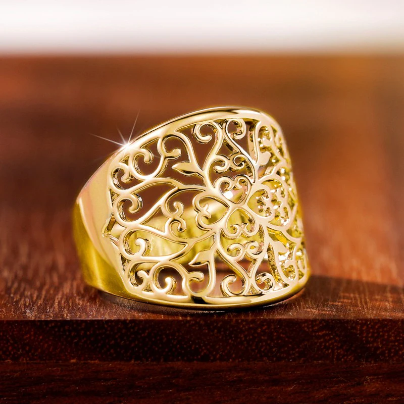 Huitan Hollow Out Aesthetic Ring for Women Gold Color/Silver Color Simple Stylish Lady Accessories Party Daily Statement Jewelry