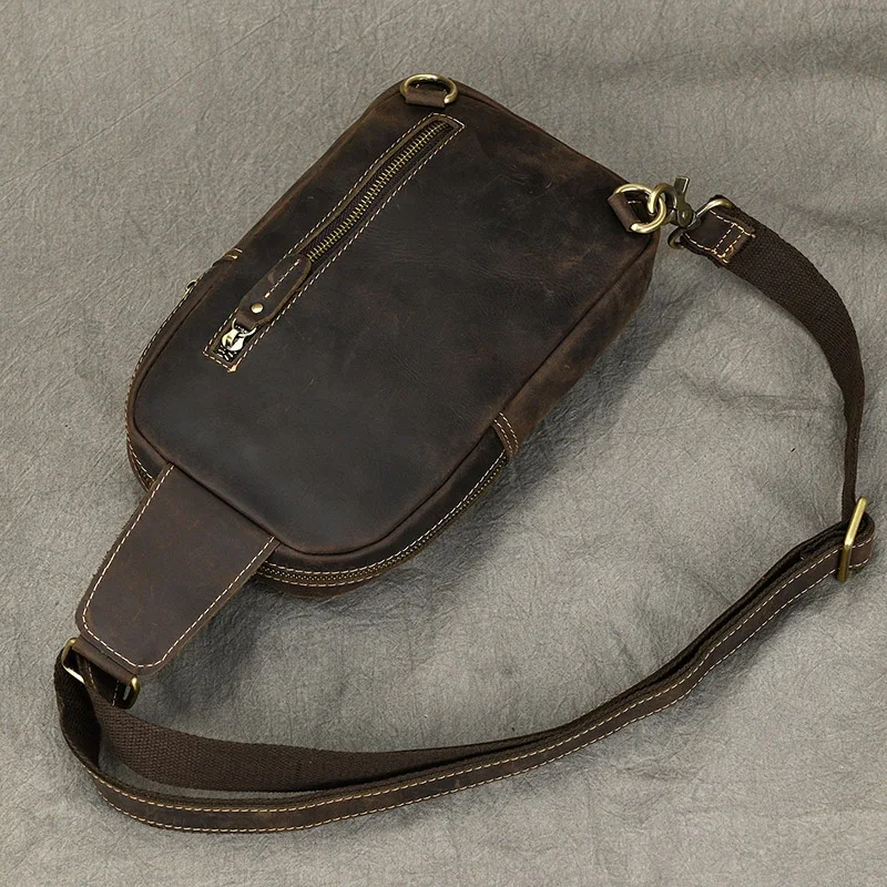 New Fashion Men's Chest Bag Single Shoulder Bagpack Bag Crossbody Chest Pack Vintage Style Male Travel Bags Genuine Leather Hot