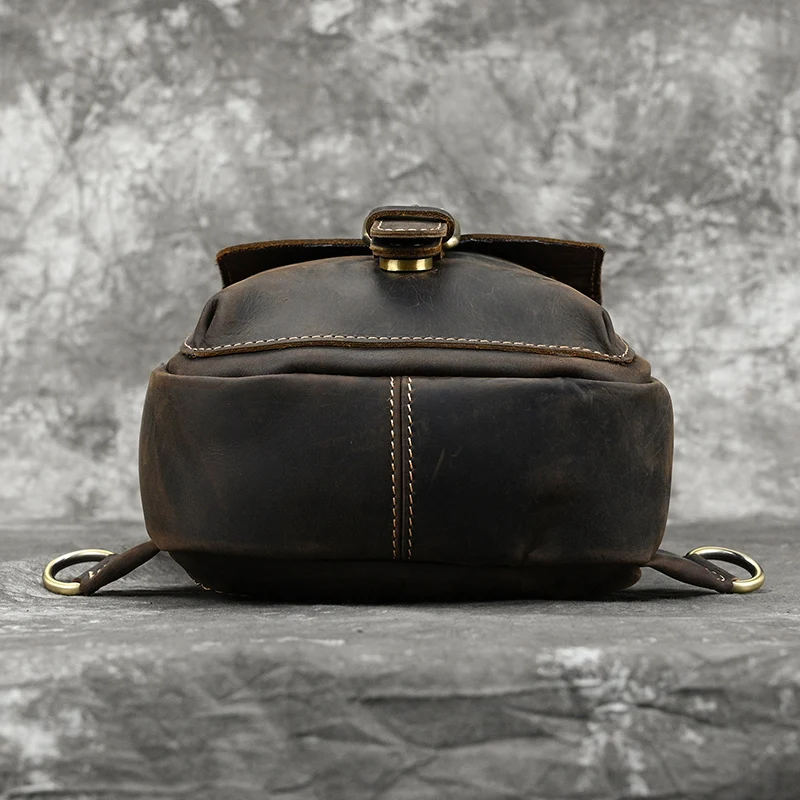 New Fashion Men's Chest Bag Single Shoulder Bagpack Bag Crossbody Chest Pack Vintage Style Male Travel Bags Genuine Leather Hot