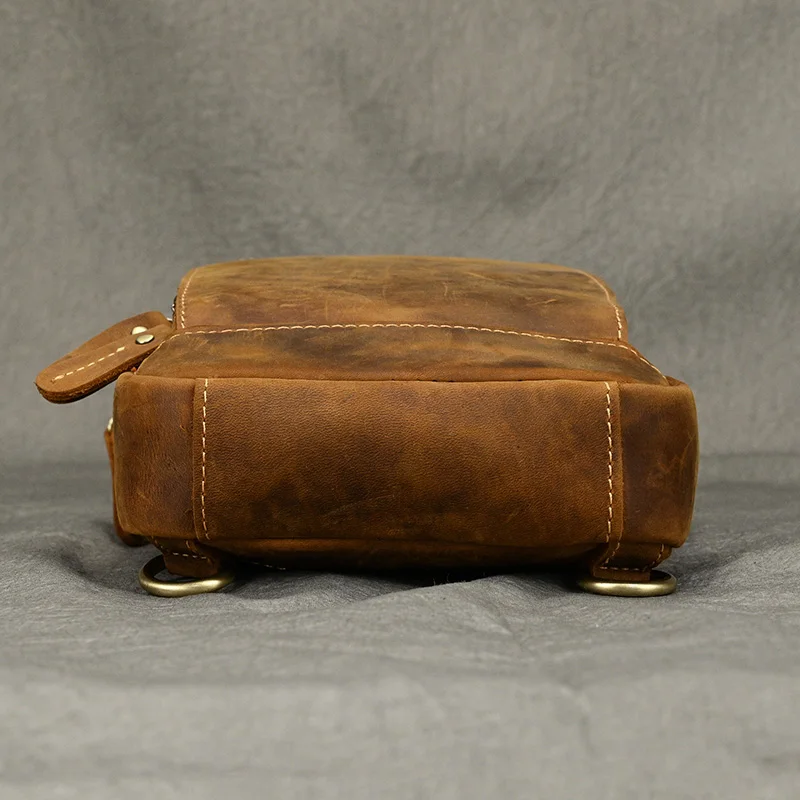 New Fashion Men's Chest Bag Single Shoulder Bagpack Bag Crossbody Chest Pack Vintage Style Male Travel Bags Genuine Leather Hot