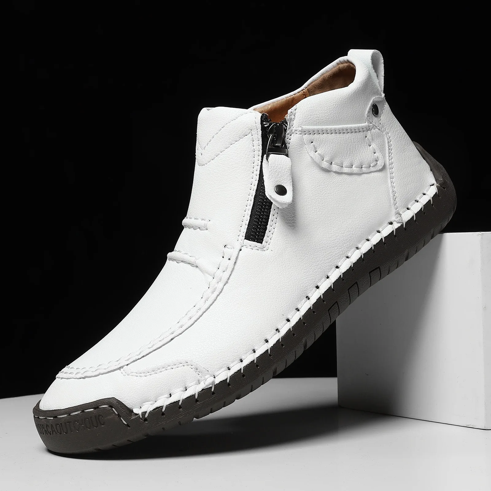 New Autumn Handmade Leather Men Boots Outdoor Design Sneakers Man Breathable Casual Leather Shoes Men Ankle Boots Fall Plus Size