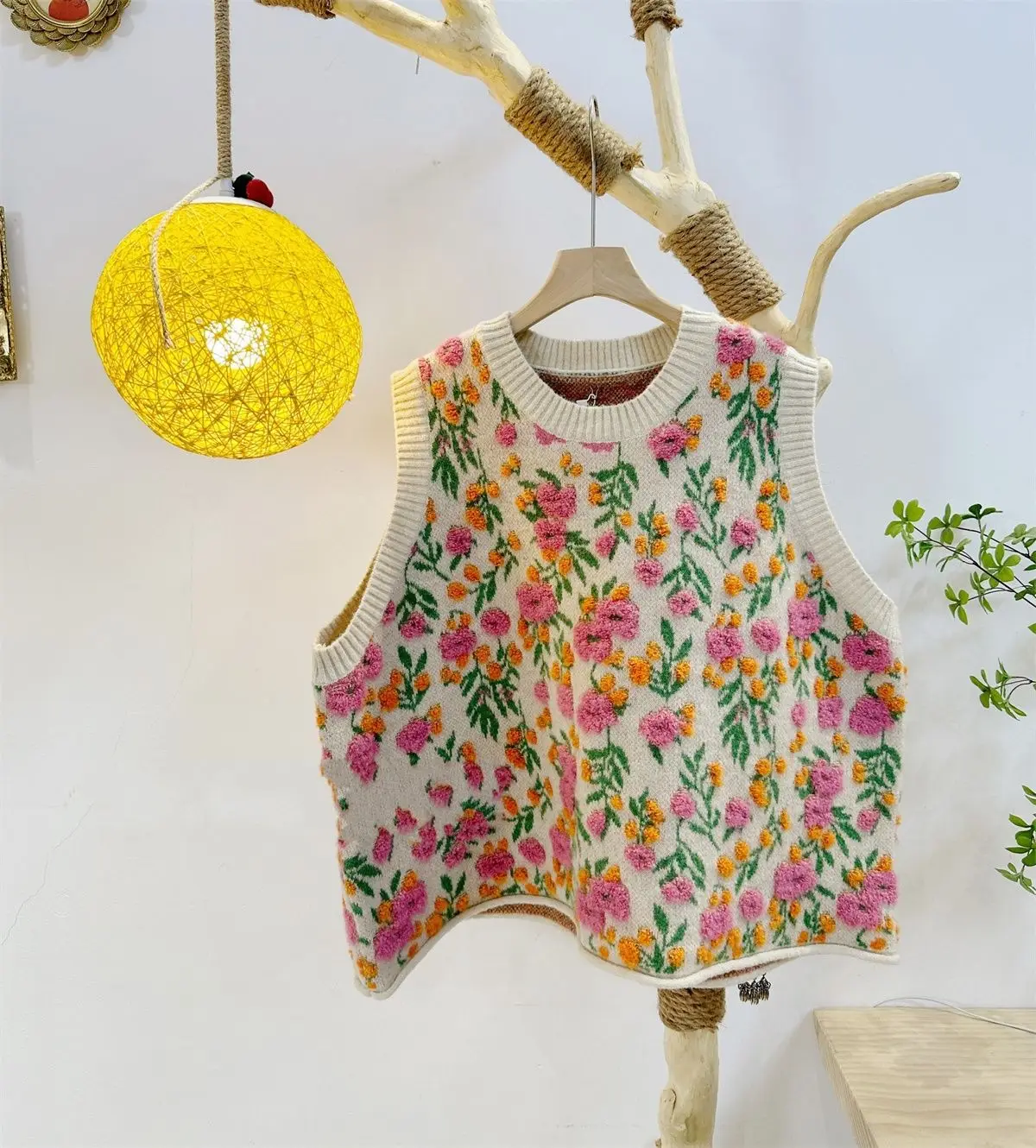 Korean Style Pink Peach Blossom Knitted Vest For Women Fashion Flower Embroidery Sweater Vest O Neck Pullover Knitwear
