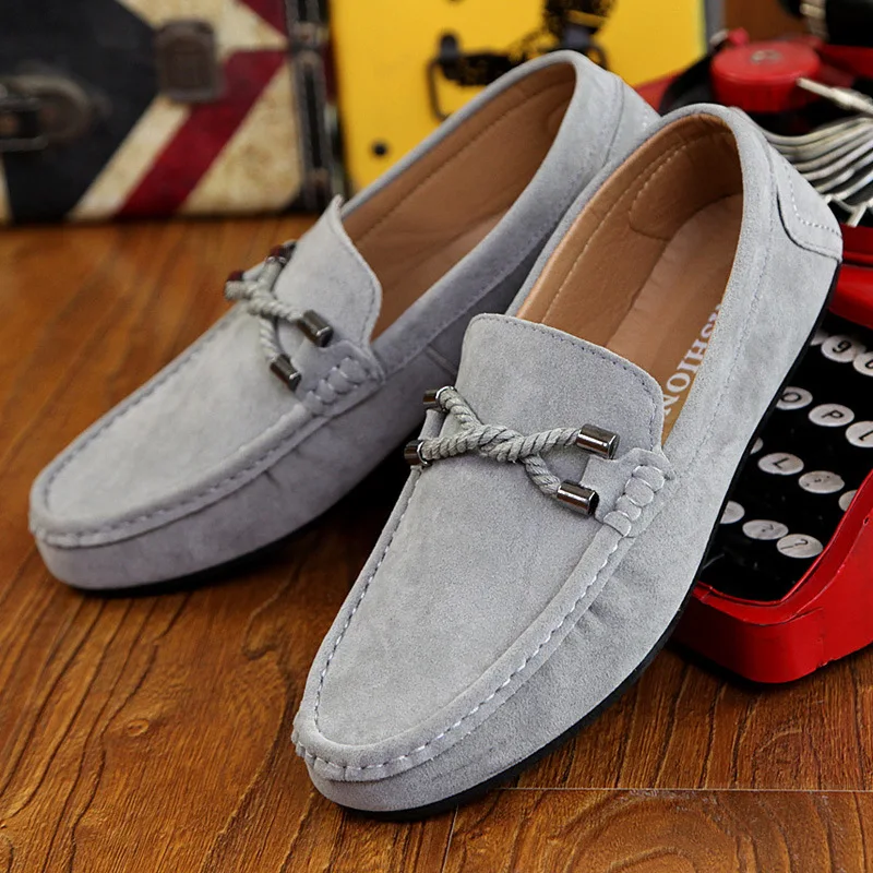 Men Loafers Business Shoes Suede Leather Soft Sole Male Casual Shoes Retro Flat Dress Shoes Moccasins Designer Slip on Men Shoe