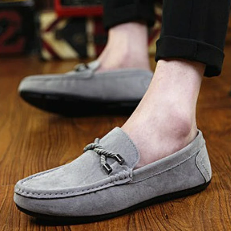 Men Loafers Business Shoes Suede Leather Soft Sole Male Casual Shoes Retro Flat Dress Shoes Moccasins Designer Slip on Men Shoe