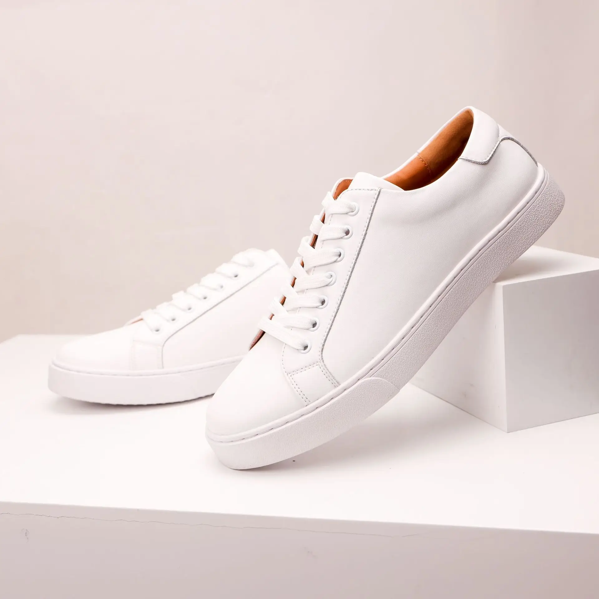 Mens Sneakers Genuine Leather Casual Outdoor Shoes Non-Slip Breathable Luxury Brand Footwear Top Quality Handmade White Shoe Men
