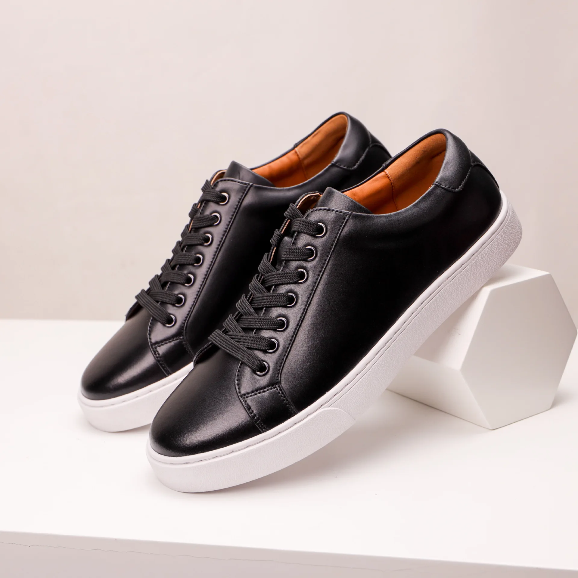 Mens Sneakers Genuine Leather Casual Outdoor Shoes Non-Slip Breathable Luxury Brand Footwear Top Quality Handmade White Shoe Men