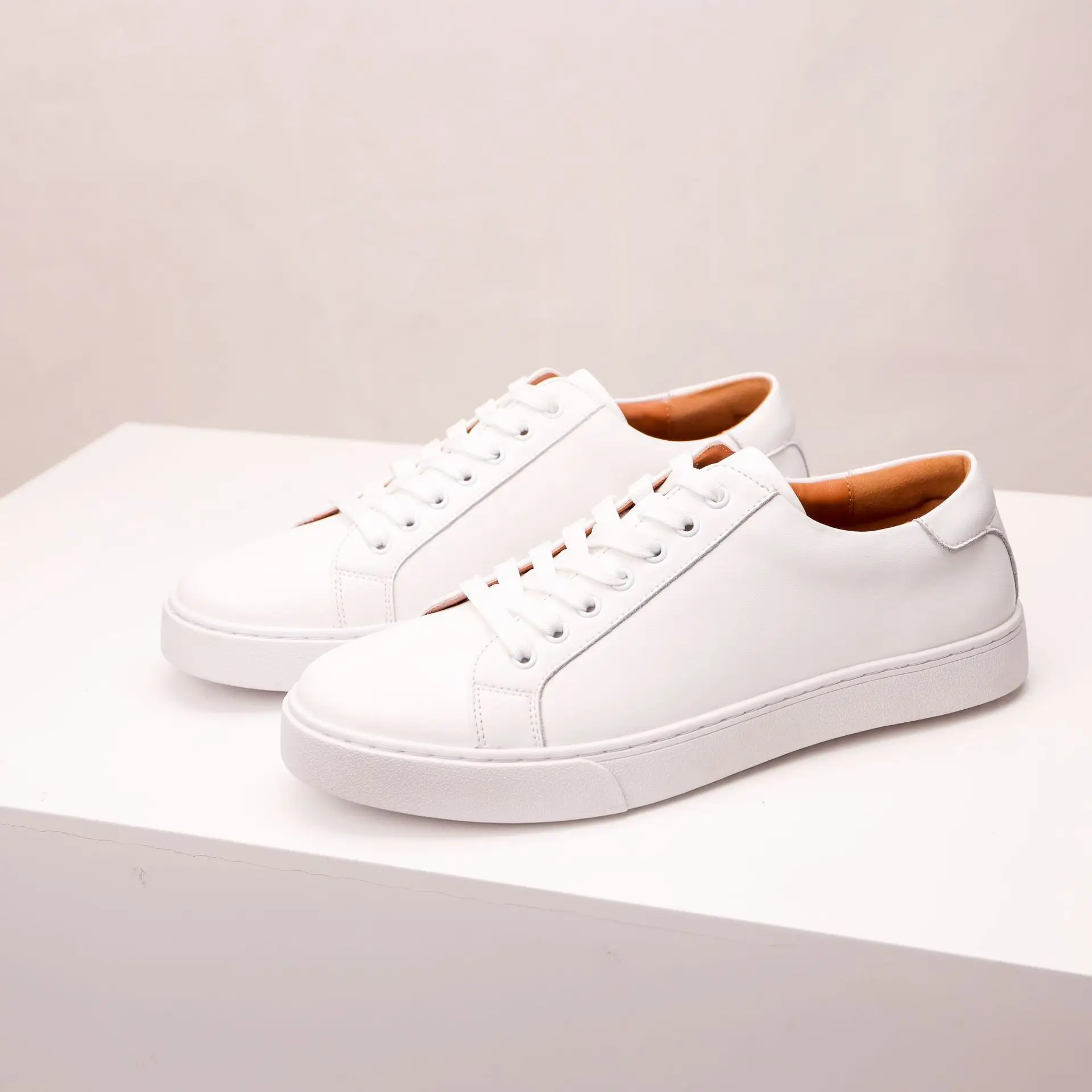 Mens Sneakers Genuine Leather Casual Outdoor Shoes Non-Slip Breathable Luxury Brand Footwear Top Quality Handmade White Shoe Men