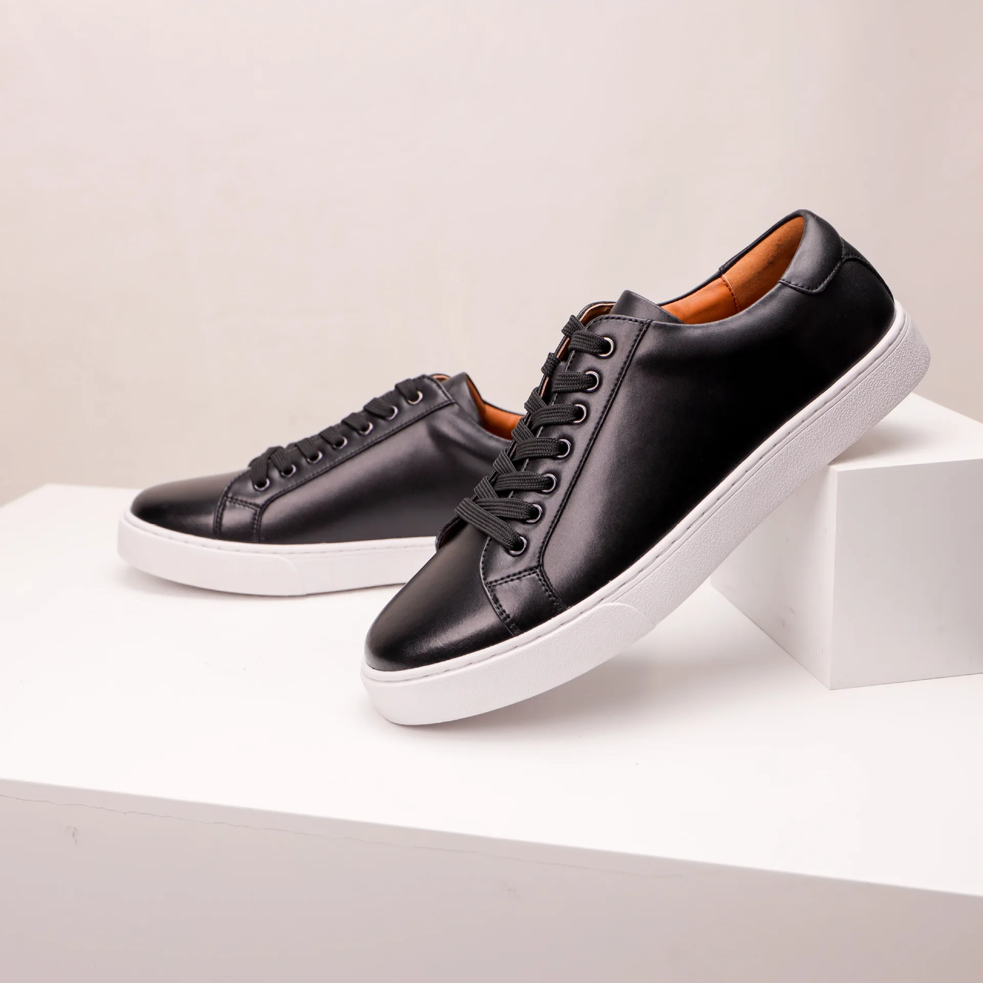 Mens Sneakers Genuine Leather Casual Outdoor Shoes Non-Slip Breathable Luxury Brand Footwear Top Quality Handmade White Shoe Men
