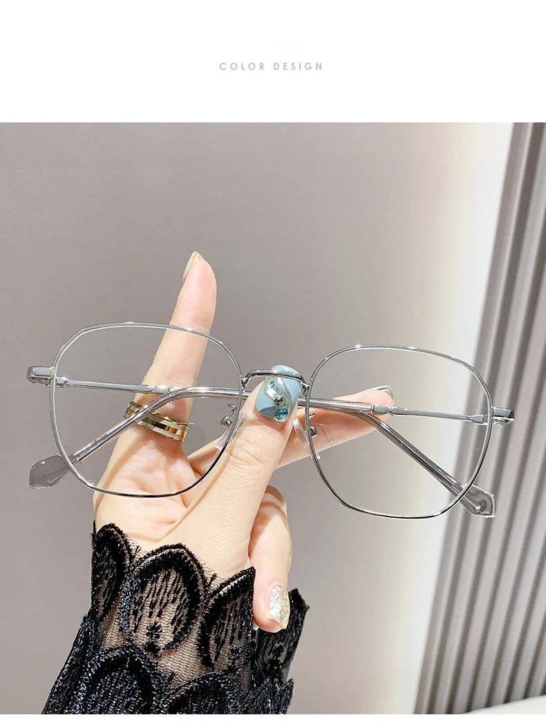 Photo-sensitive Intelligent Color-changing Glasses With Anti-blue Light Feature, Large Frame, Women's Nearsighted Glasses 9791