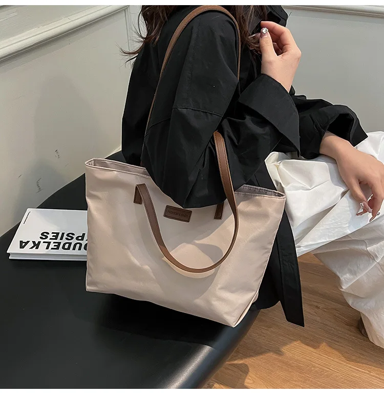 Casual Tote Bag for Women Closure Stylish Letter Label Zipper Large Capacity Ladies Shoulder Bag purses and handbags Bolsa