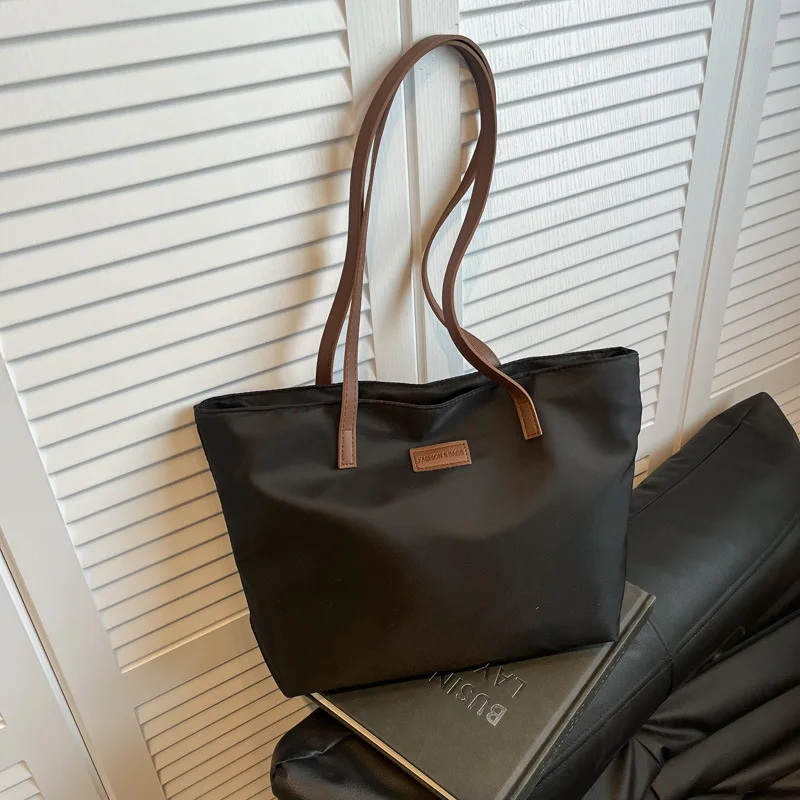 Casual Tote Bag for Women Closure Stylish Letter Label Zipper Large Capacity Ladies Shoulder Bag purses and handbags Bolsa