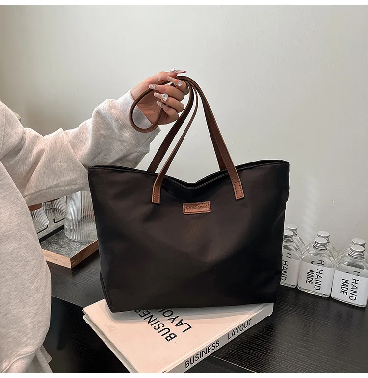 Casual Tote Bag for Women Closure Stylish Letter Label Zipper Large Capacity Ladies Shoulder Bag purses and handbags Bolsa