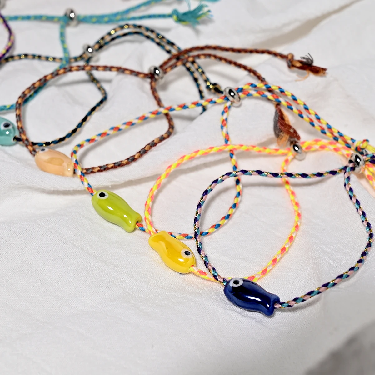 Set of 10Pcs Ceramic Fish Bracelet for Women Handmade Woven Colored Rope Boho Wrap Charm Bracelet Friendship Popular Jewelry