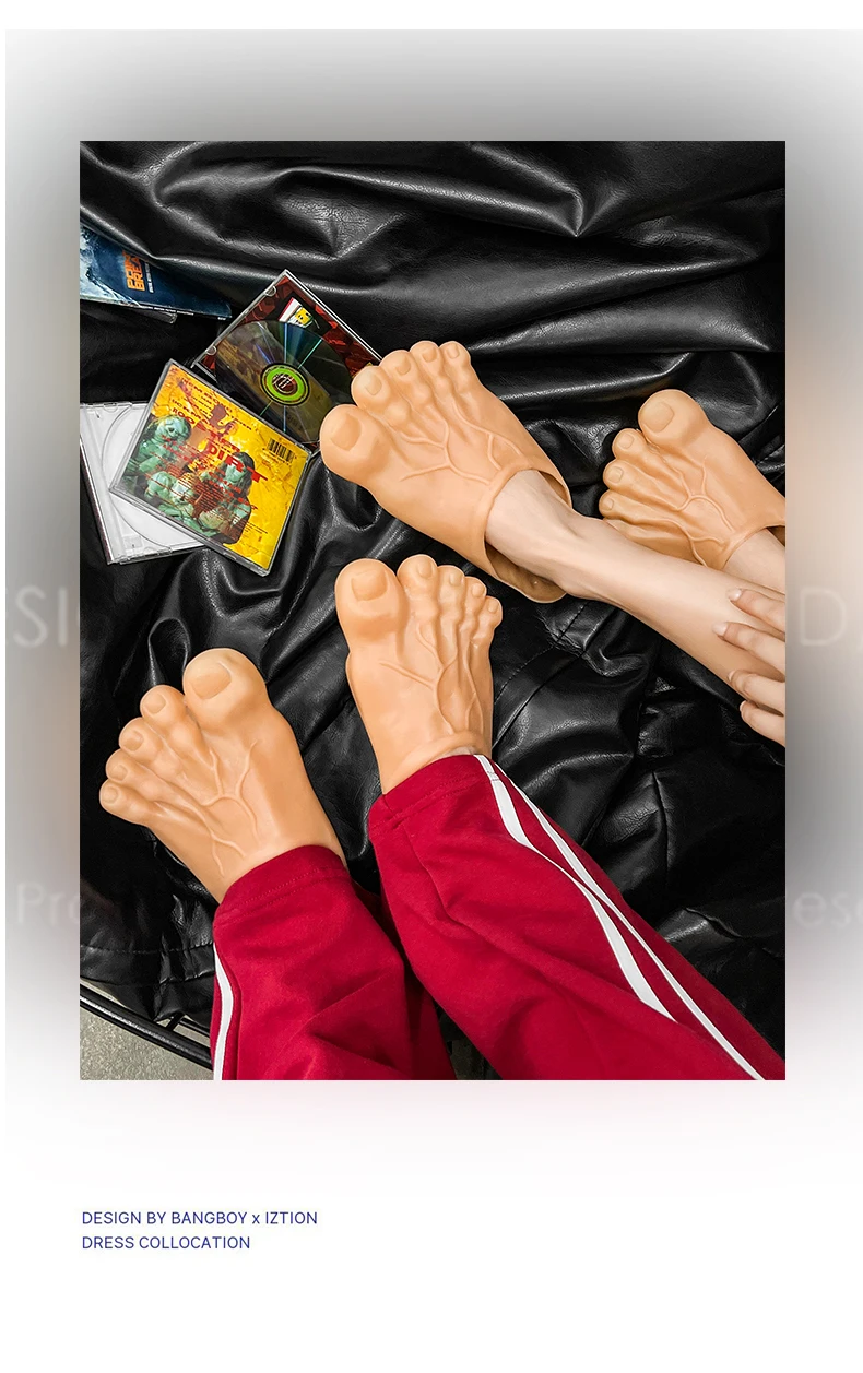 Funny Green Big Toe Slippers Men's Beach Shoes Home Slippers Parody Giant Five Finger Slipper Halloween Cosplay Intersting Shoes