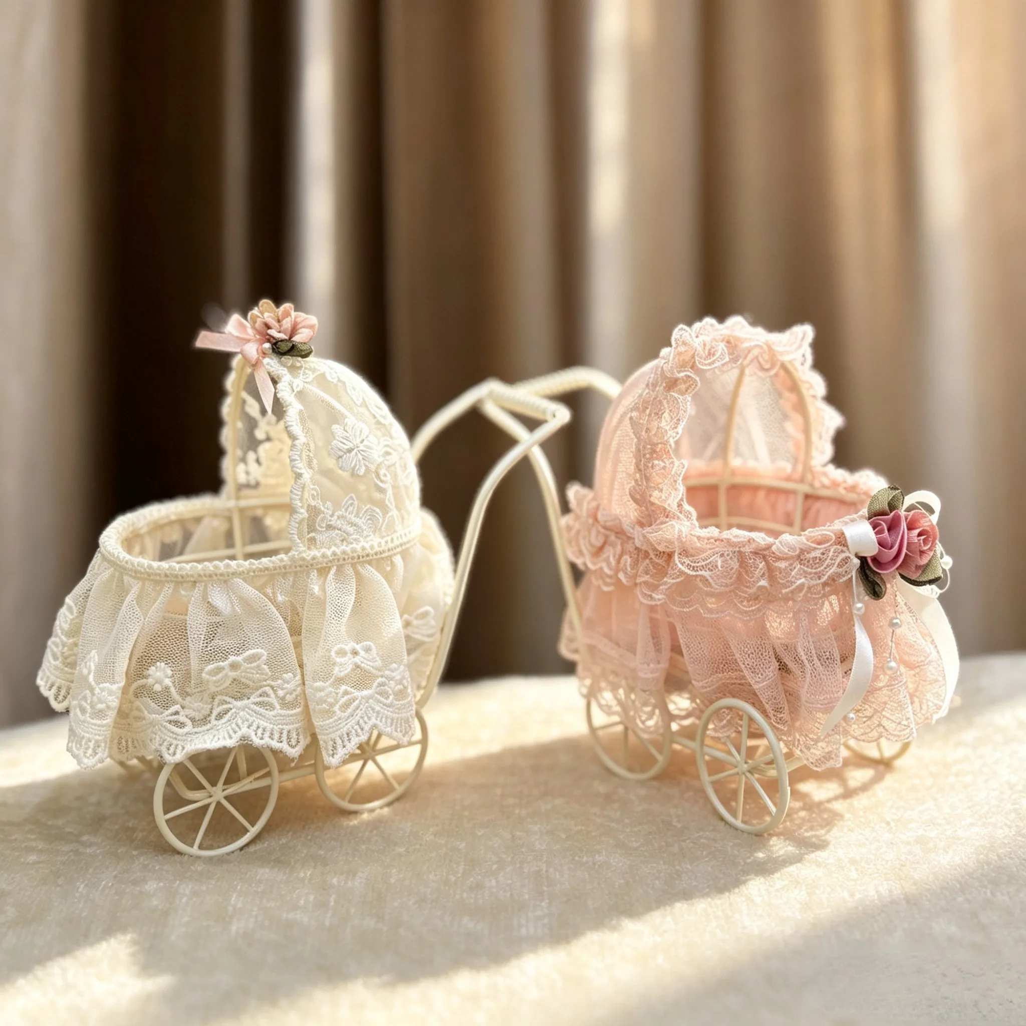Mini Doll Stroller for 3‑4 Inch Reborn Baby Doll Vintage Lace Iron Doll Carriage Pram Dollhouse Decoration Accessories