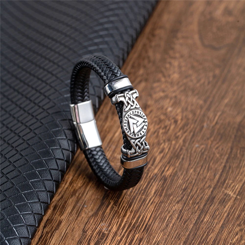 Vintage Handmade Norse Runes Valknut Bracelet Men Stainless Steel Vikings Celtic Knot Amulet Leather Bangle Scandinavian Jewelry