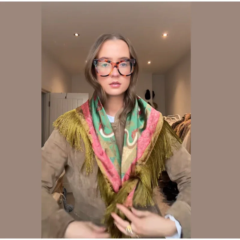 Boho Printed Tassel Square Scarf Women Green Fashion Casual Patchwork Female Shawls 2026 New Lady All-matching Vintage Outwears