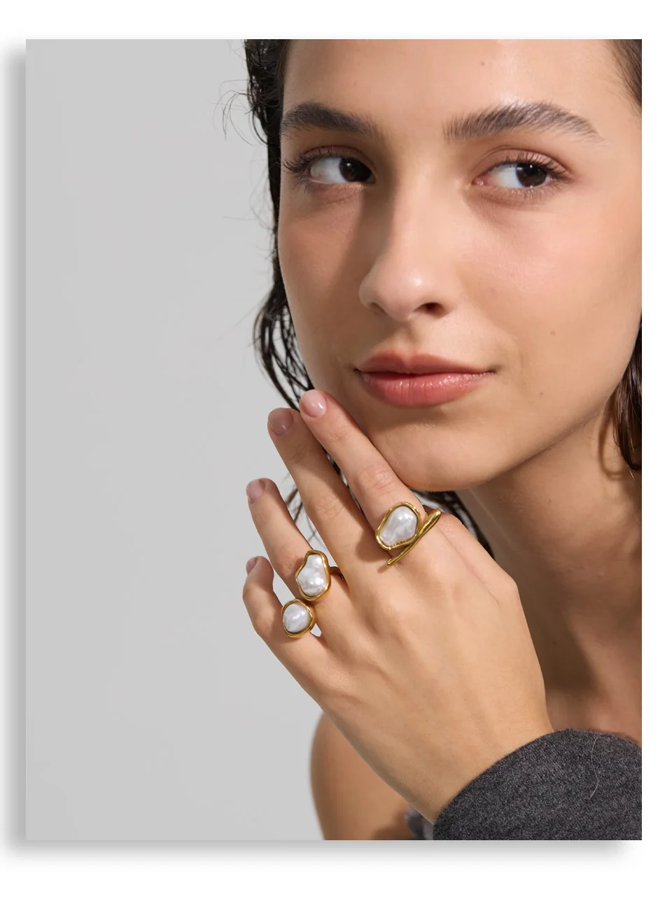 Yhpup 2025 Baroque Simulated Pearls Vintage Ring for Women 18K Golden Plated Distinctive Fashion Attractive Finger Charm Jewelry