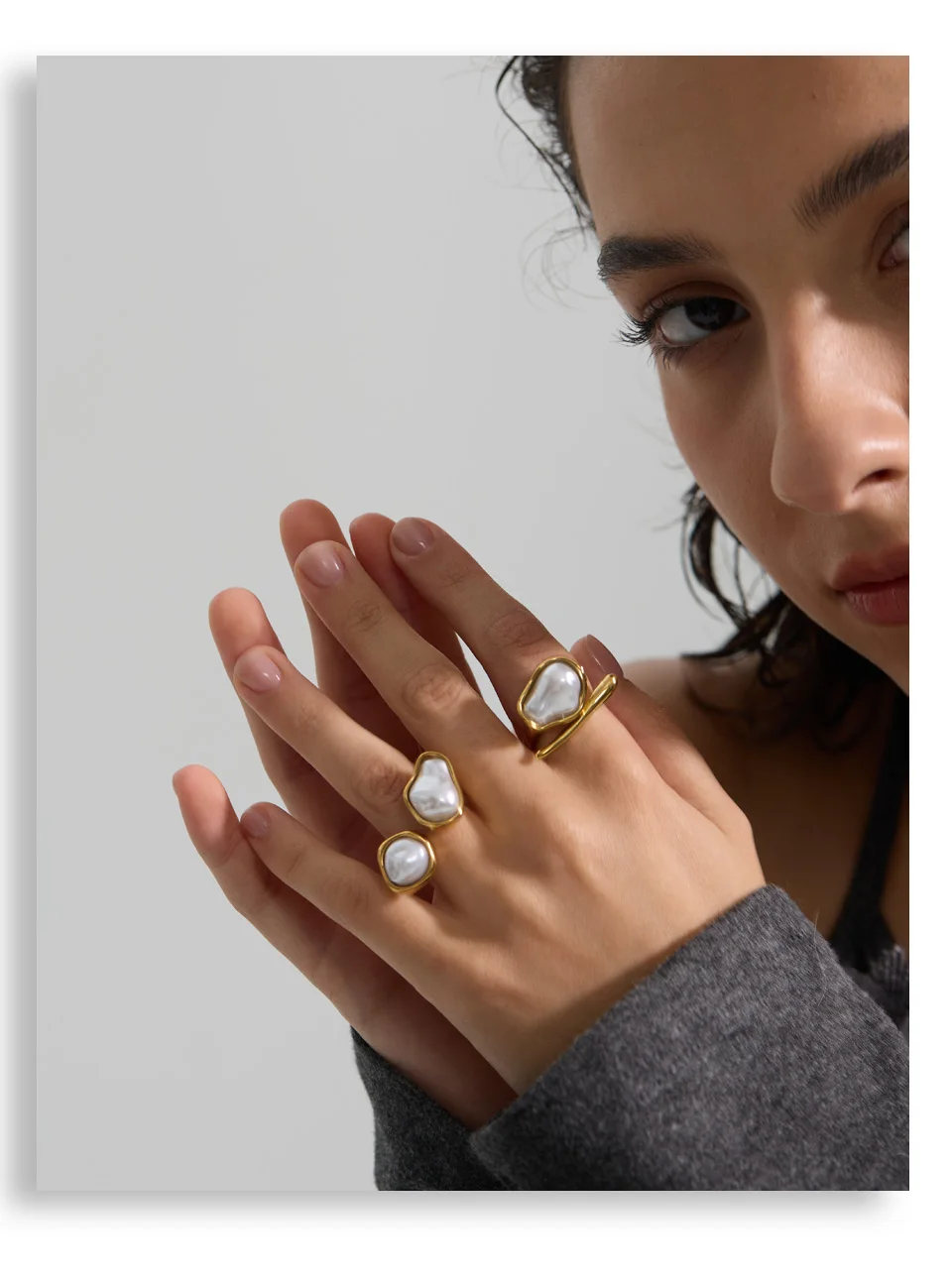 Yhpup 2025 Baroque Simulated Pearls Vintage Ring for Women 18K Golden Plated Distinctive Fashion Attractive Finger Charm Jewelry