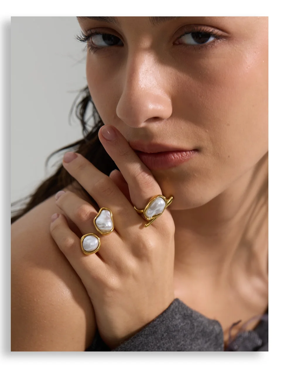 Yhpup 2025 Baroque Simulated Pearls Vintage Ring for Women 18K Golden Plated Distinctive Fashion Attractive Finger Charm Jewelry