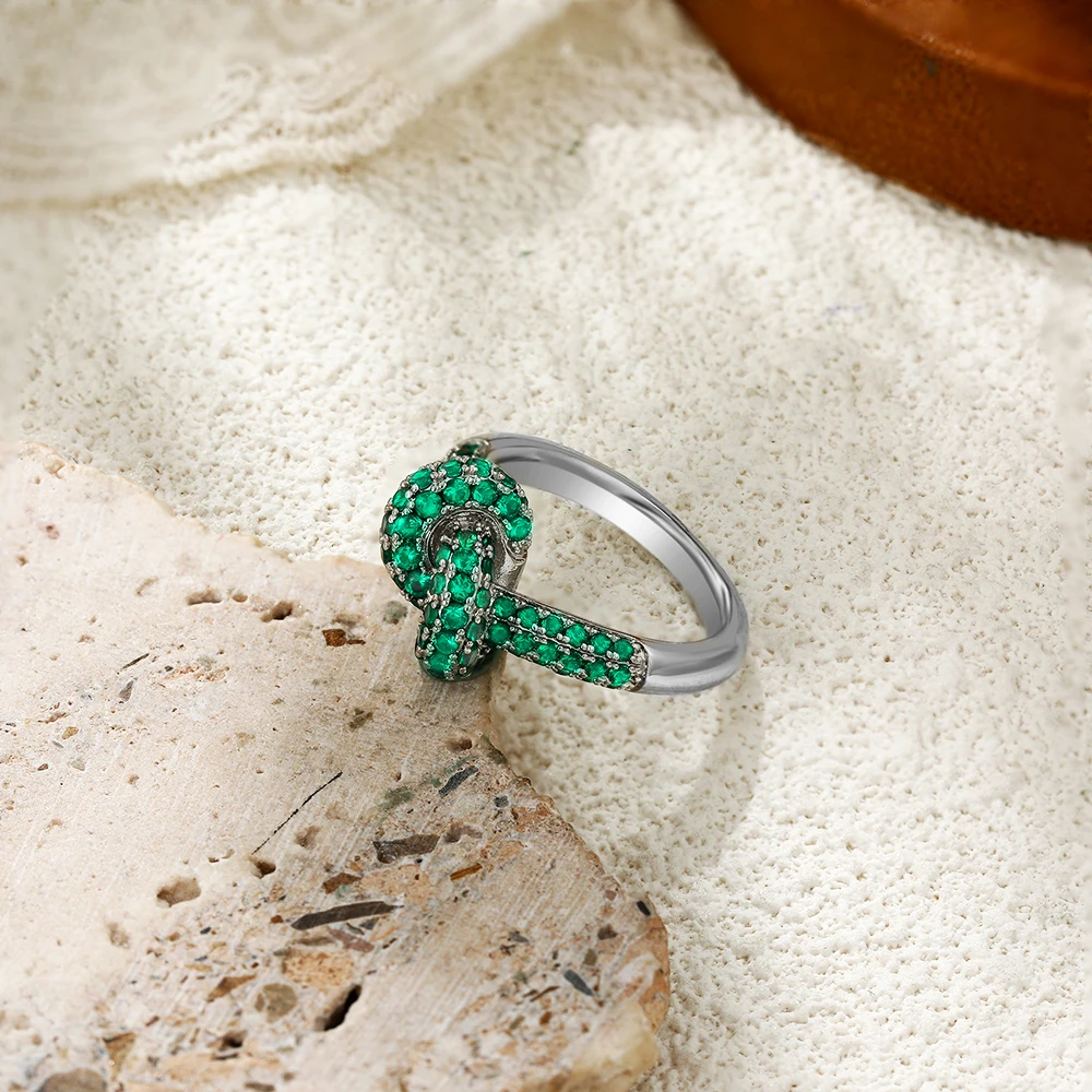 Creative Inlaid Multicolored Zircon Knot Rings Women Waterproof Stainless Steel Geometric Wed Ring Designer Jewelry Accessories