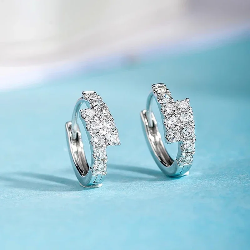 Huitan Trendy Women's Hoop Earrings Dainty Dazzling Cubic Zirconia Silver Color Crystal Circle Earrings Exquisite Female Jewelry