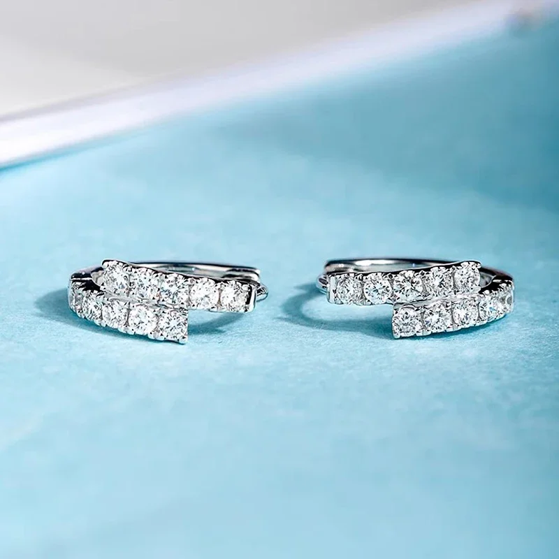 Huitan Trendy Women's Hoop Earrings Dainty Dazzling Cubic Zirconia Silver Color Crystal Circle Earrings Exquisite Female Jewelry