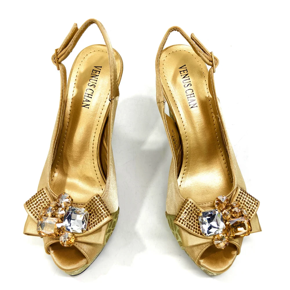 2024 Rhinestone Design INS Hot Sale New Arrivals African Shoes and Bag Set in Blue Color Open Toe Comfortable Women Heels